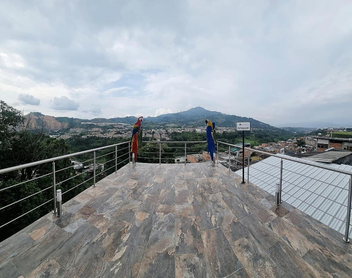Ayenda Ceiba Rooms Pereira Luaran gambar